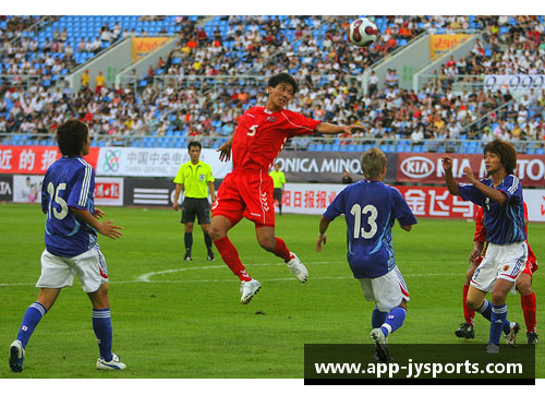 日本球员头球独特技艺揭秘